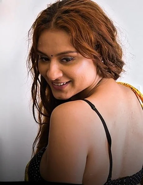 Chhaya Thakur