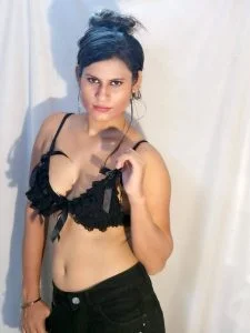 Naaz Khan
